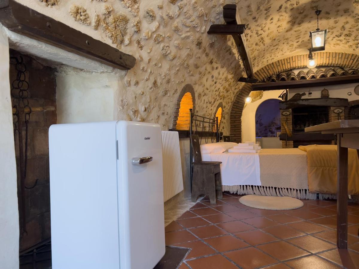 Santo'S House Luxury - Idromassaggio E Doccia Emozionale Villa Santo Stefano Di Sessanio Ngoại thất bức ảnh
